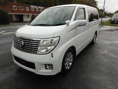 Used Nissan Elgrand 2008 White MPV