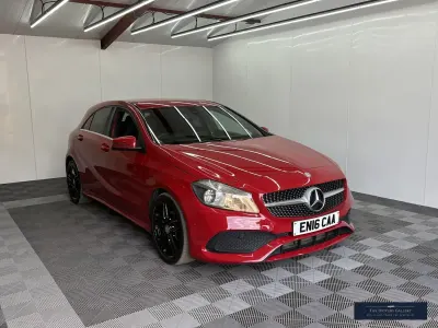 Used Mercedes A180 Executive 109 HP (80 kW) 2016 Red Hatchback