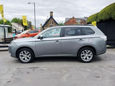Used Mitsubishi Outlander P-HEV 2015 Grey Estate