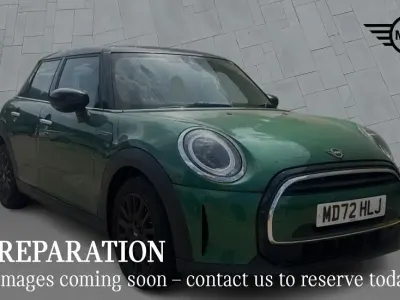 Used Mini Cooper Classic 134 HP (98 kW) 2023 Green Hatchback