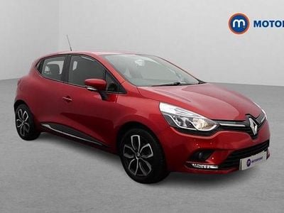 Used Renault Clio IV Play 90 HP (66 kW) 2018 Red Hatchback