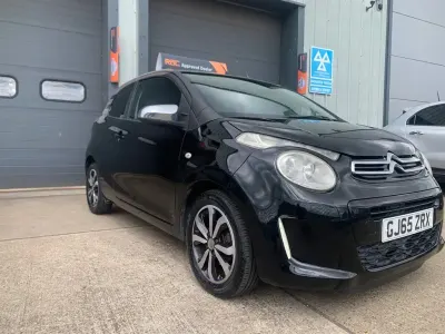 Begagnad Citroën C1 Flair 82 HK (60 kW) 2015 Svart Halvkombi