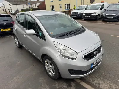 Used Kia Venga 89 HP (65 kW) 2013 Silver Hatchback