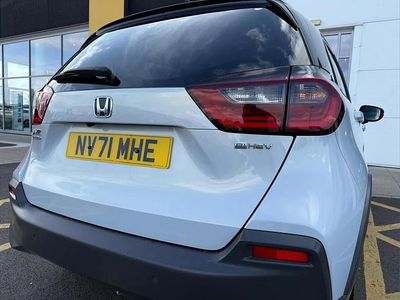 Used Honda Jazz Hybrid 107 HP (78 kW) 2022 White Hatchback