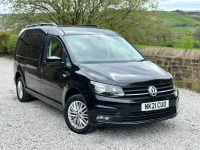 Używany VW Caddy Life 2021 Czarny Minivan