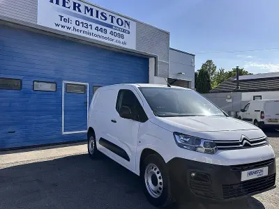 Used Citroën Berlingo 2020 White MPV
