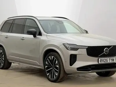 Used Volvo XC90 Plus 247 HP (181 kW) 2025 SUV