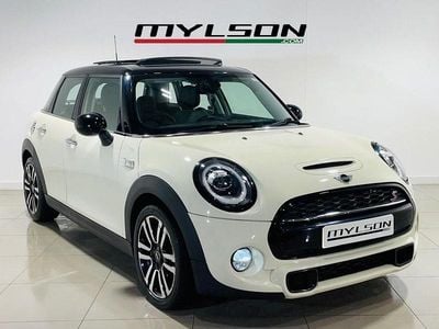 White Used 2018 Mini Cooper S Hatch Hatchback | £12,000 (Good price)