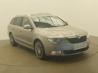 Used Skoda Superb Elegance 140 HP (102 kW) 2013 Beige Estate