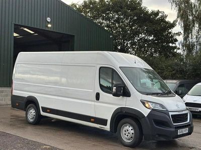 Second-hand Peugeot Boxer 130 CP (95 kW) 2018 Alb Van