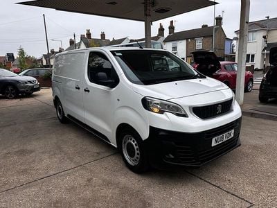 Used Peugeot Expert S 2018 White Van