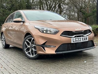 Used Kia Ceed 160 HP (117 kW) 2021 Hatchback