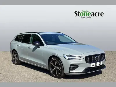 Used Volvo V60 Ultra 194 HP (142 kW) 2025 Grey Estate