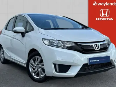 Used Honda Jazz SE 102 HP (75 kW) 2015 White Hatchback