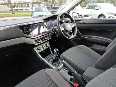 Usado VW Polo Life 80 HP (58 kW) 2025 Branco Citadino
