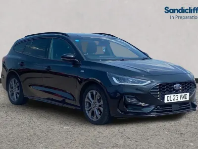 Used Ford Focus ST-Line 125 HP (91 kW) 2023 Black Estate