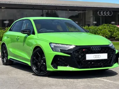 New Audi RS3 Design 400 HP (294 kW) 2026 Green Sedan