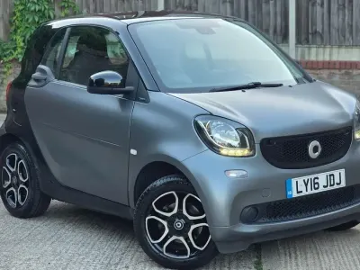 Used Smart ForTwo Coupé Premium 71 HP (52 kW) 2016 Grey Coupe