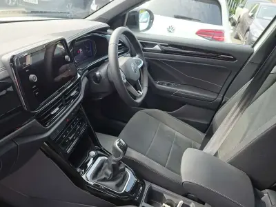 New VW T-Roc Design 115 HP (84 kW) 2026 White SUV