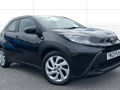 Used Toyota Aygo X PURE 72 HP (52 kW) 2023 Black SUV