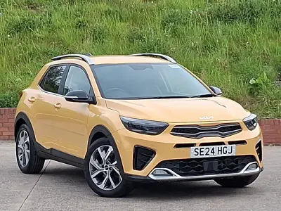Used Kia Stonic GT-Line S 98 HP (72 kW) 2024 Yellow SUV