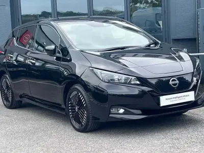 Occasion Nissan Leaf N-Connecta 108 kW (147 ch) 2024 Noir Citadine