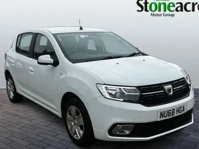 Used Dacia Sandero Comfort 90 HP (66 kW) 2018 White Hatchback