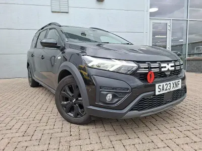 Used Dacia Jogger Extreme 109 HP (80 kW) 2023 Black MPV