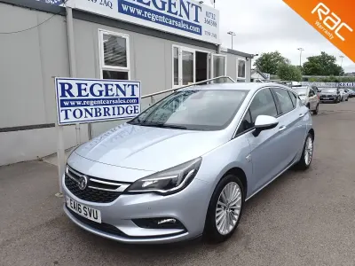 Used Vauxhall Astra Elite 150 HP (110 kW) 2016 Silver Hatchback