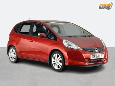 Used Honda Jazz ES 2015 Red Hatchback
