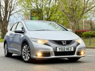 Używany Honda Civic EX 2012 Srebrny Hatchback