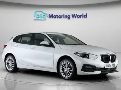 Usado BMW 116 116 CV (85 kW) 2024 Blanco Utilitario