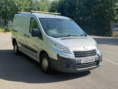Used Peugeot Expert 90 HP (66 kW) 2013 Silver Van