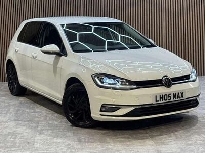 Used VW Golf VII Edition 115 HP (84 kW) 2019 White Hatchback