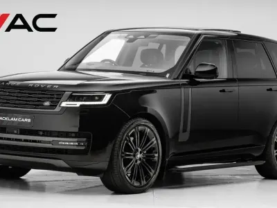Käytetty Land Rover Range Rover First Edition 2022 Musta Katumaasturi