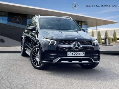 Käytetty Mercedes GLE400 AMG line 2022 Musta Farmari