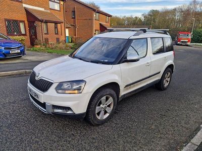 White Used 2014 Skoda Yeti SUV | £1,700