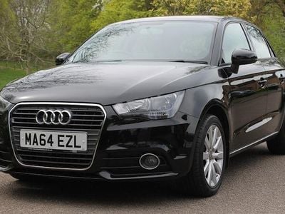 Usado Audi A1 Sportback Sport 122 CV (89 kW) 2014 Negro Utilitario