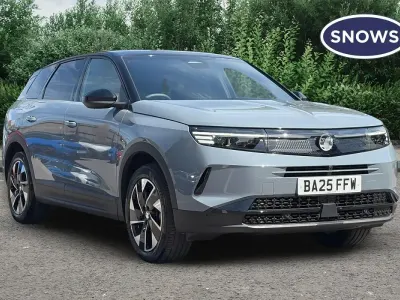 Used Vauxhall Grandland X Ultimate 145 HP (106 kW) 2025 Grey SUV