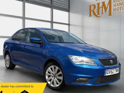 Used Seat Toledo SE 105 HP (77 kW) 2012 Blue Hatchback