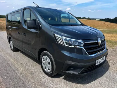 Used Renault Trafic Business 2023 Grey MPV