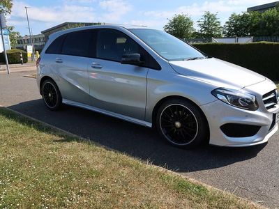 Mercedes B180