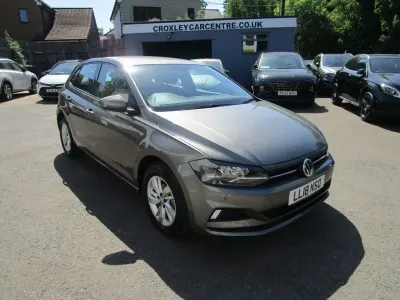 Used VW Polo SE 95 HP (69 kW) 2018 Grey Hatchback