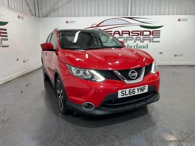 Used Nissan Qashqai S 163 HP (119 kW) 2016 Red SUV