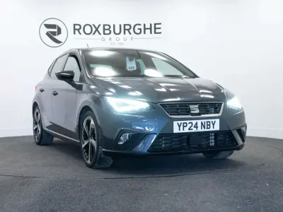 Usado Seat Ibiza FR Sport 2024 Cinzento Citadino