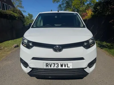 Used Toyota Proace Design 2023 White MPV