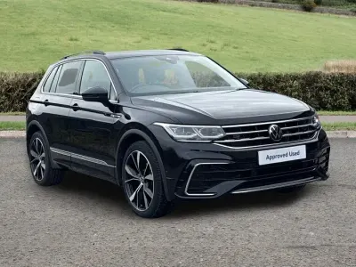 Używany VW Tiguan R-line Edition 150 KM (110 kW) 2024 Czarny SUV