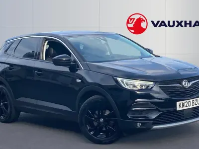 Used Vauxhall Grandland X SRi 131 HP (96 kW) 2020 Black SUV