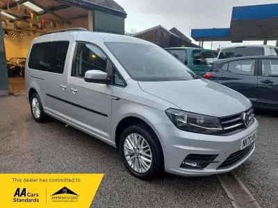 Begagnad VW Caddy Life 2020 Silver Minibuss