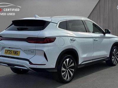 Used BYD Seal U Boost 218 HP (160 kW) 2025 Skiing white SUV